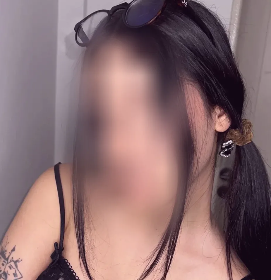 Emanuela, 22 anni