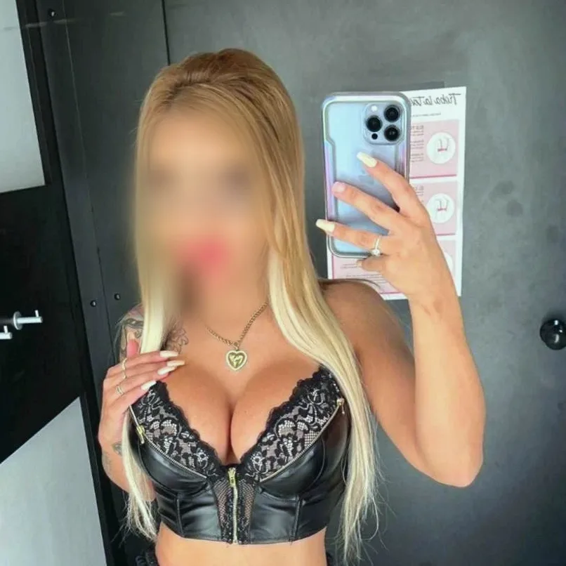 Erika, 37 anni